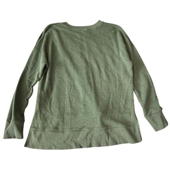 Time and Tru Green Lightweight Sweatshirt - Size M (8–10) - Picture 2 of 5